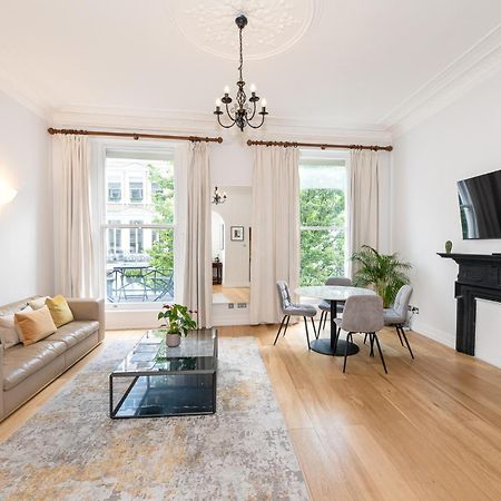 2-Bedroom Victorian Apartment In Kensington Londýn Exteriér fotografie