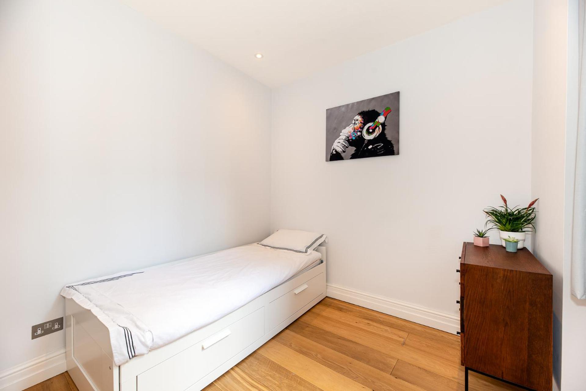 2-Bedroom Victorian Apartment In Kensington Londýn Exteriér fotografie