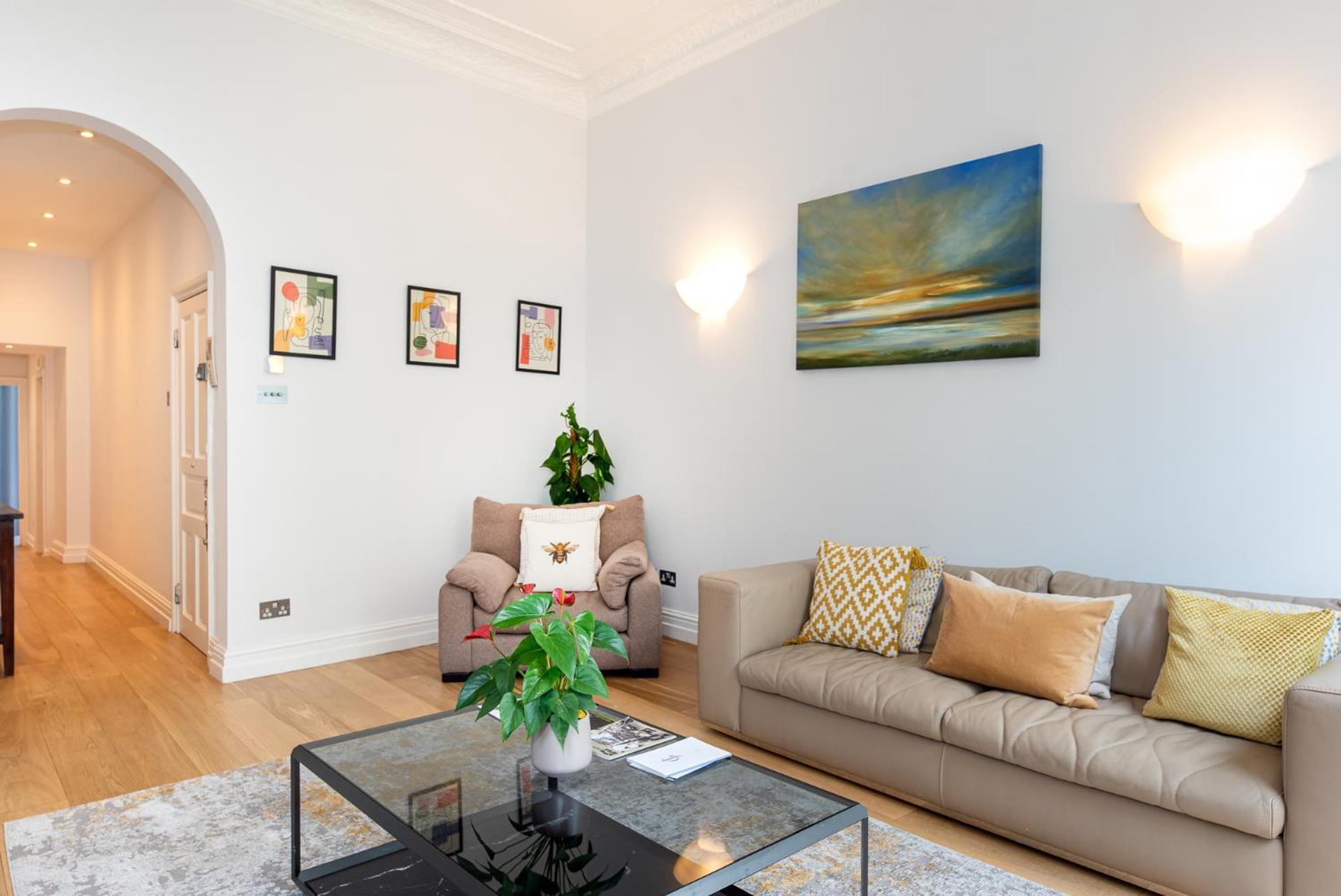 2-Bedroom Victorian Apartment In Kensington Londýn Exteriér fotografie